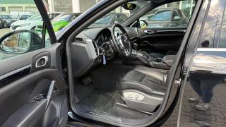 PORSCHE Cayenne usata, con Cerchi in lega