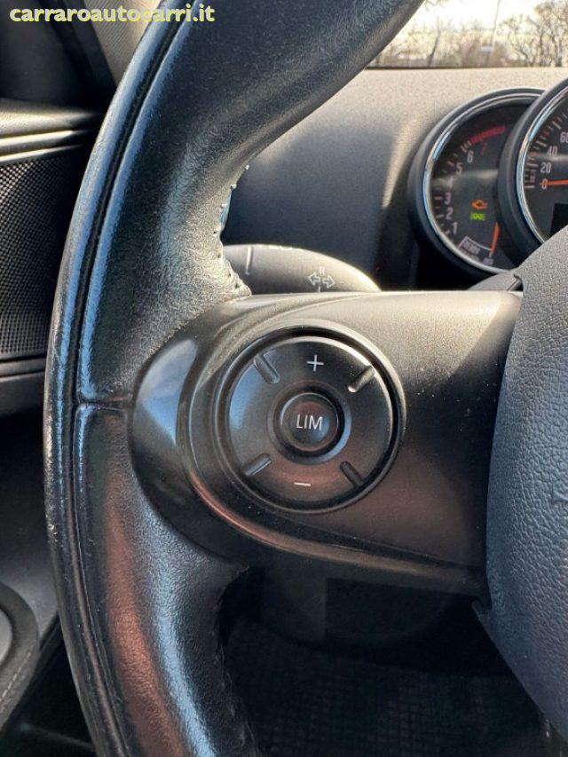 MINI Countryman usata, con Fari LED