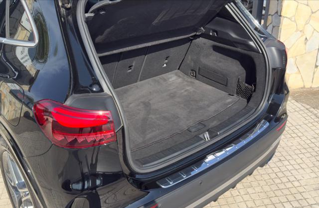 MERCEDES-BENZ GLA 200 usata, con Autoradio