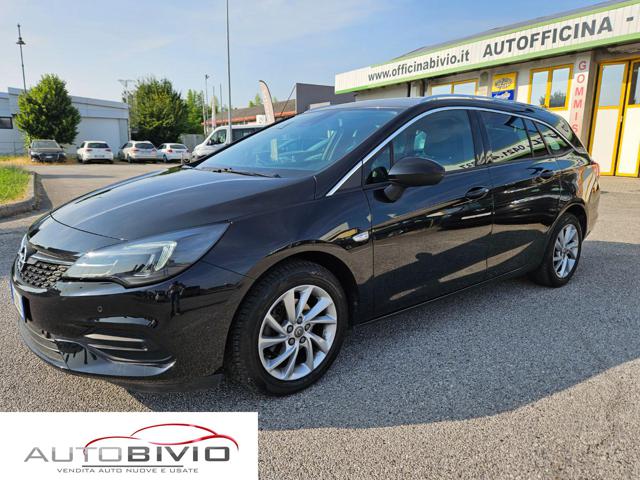 OPEL Astra usata, con Park Distance Control