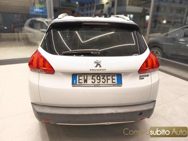 PEUGEOT 2008 usata, con Cruise Control