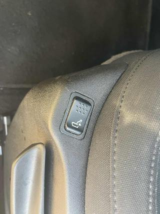 JEEP Compass usata, con Sedile posteriore sdoppiato