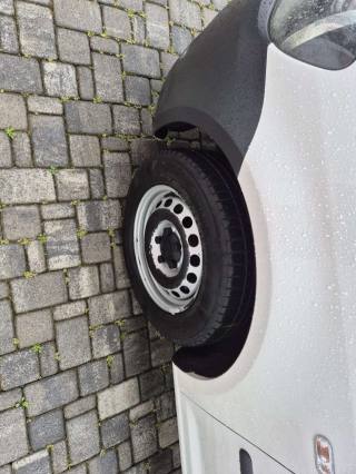 VOLKSWAGEN Caddy usata 12