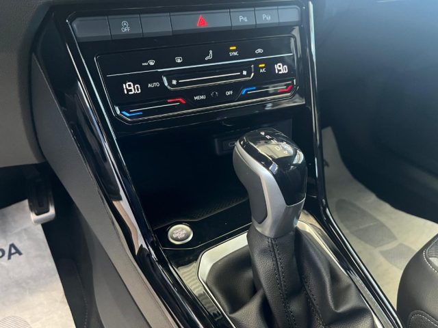 VOLKSWAGEN T-Roc usata, con Controllo trazione