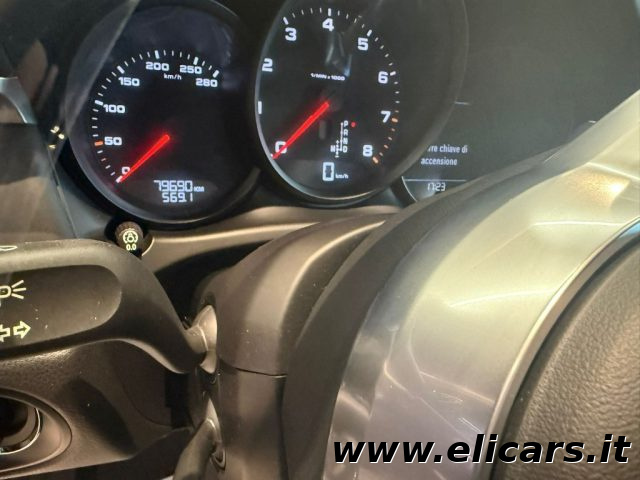 PORSCHE Macan usata, con ESP