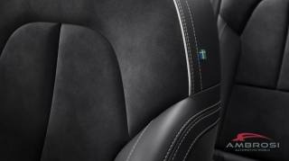 VOLVO XC40 usata 9