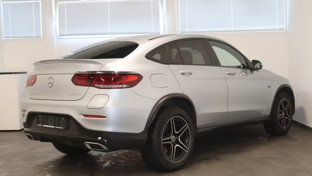 MERCEDES-BENZ GLC 300 usata, con Airbag