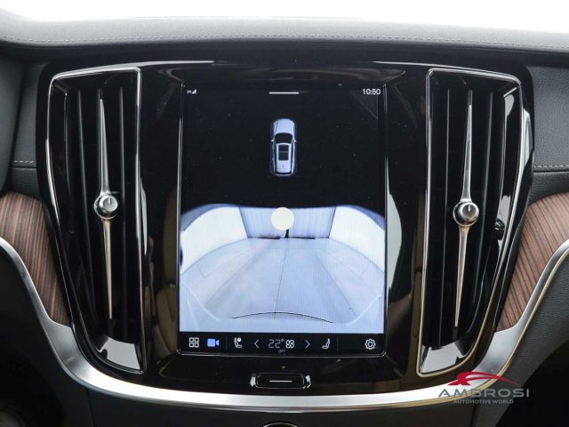 VOLVO V60 Cross Country usata 14
