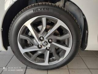 TOYOTA Yaris usata, con ESP