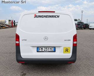 MERCEDES-BENZ Vito usata, con Autoradio