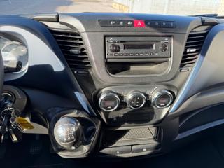 IVECO Daily usata 10