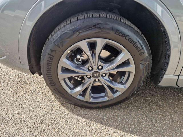 FORD Kuga usata, con Fari LED
