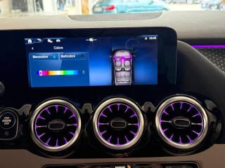 MERCEDES-BENZ GLA 180 usata, con Bracciolo