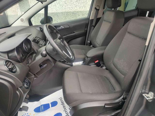 OPEL Meriva usata, con Fendinebbia