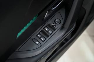 PEUGEOT 2008 usata, con Chiusura centralizzata