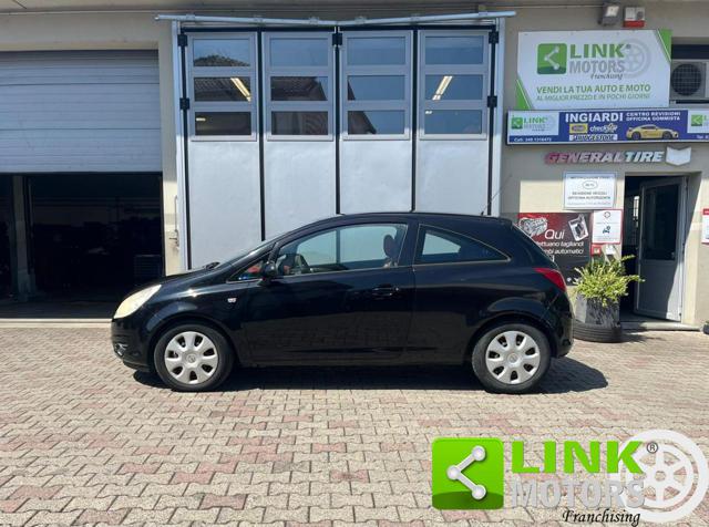 OPEL Corsa usata, con Airbag