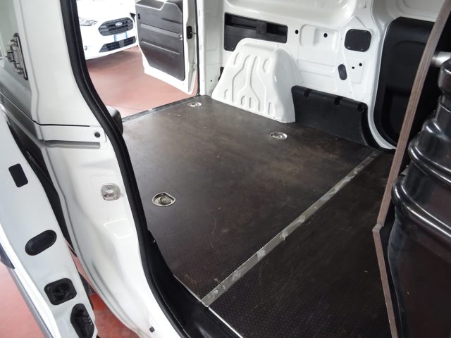 FIAT Doblo usata, con Park Distance Control