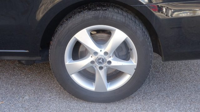 MERCEDES-BENZ Vito usata, con Touch screen