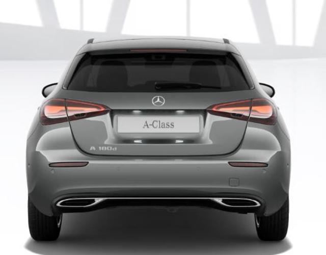 MERCEDES-BENZ A 180 usata, con Autoradio