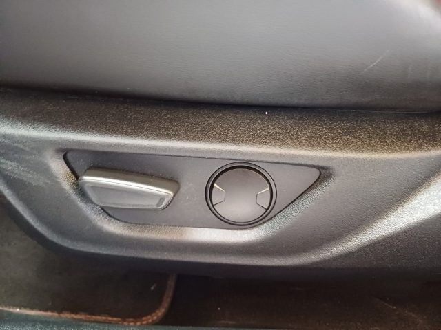 FORD Mustang usata, con USB