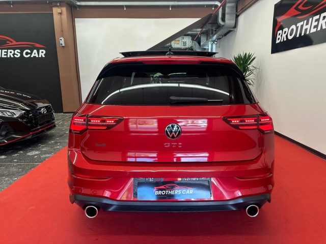 VOLKSWAGEN Golf GTI usata, con Autoradio
