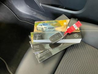 MERCEDES-BENZ B 180 usata, con USB