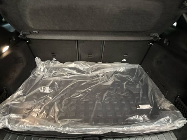 MERCEDES-BENZ GLA 200 usata, con Chiusura centralizzata