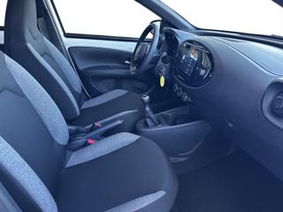 TOYOTA Aygo X usata 3