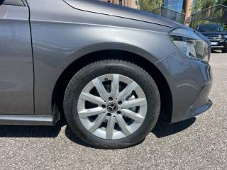 MERCEDES-BENZ A 180 usata, con Airbag laterali