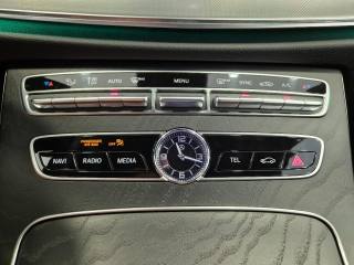MERCEDES-BENZ E 220 usata, con Chiusura centralizzata telecomandata