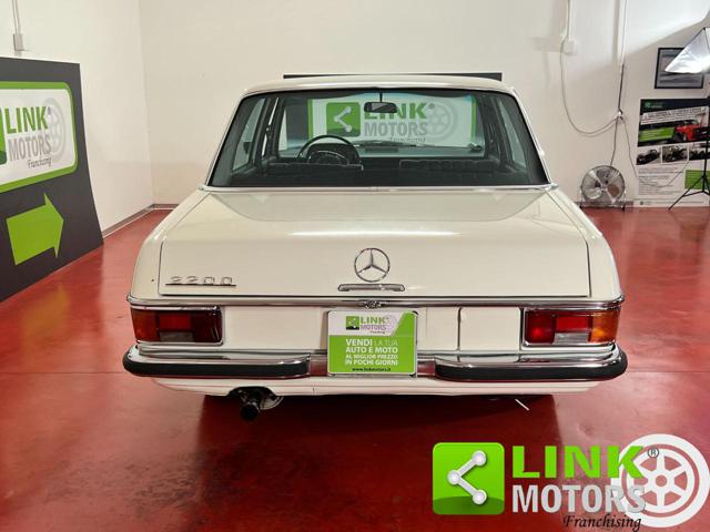 MERCEDES-BENZ 220 usata 4
