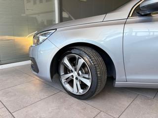 PEUGEOT 308 usata, con Climatizzatore