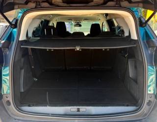PEUGEOT 5008 usata, con Climatizzatore
