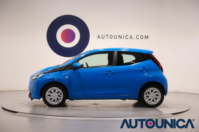 TOYOTA Aygo usata, con Leve al volante
