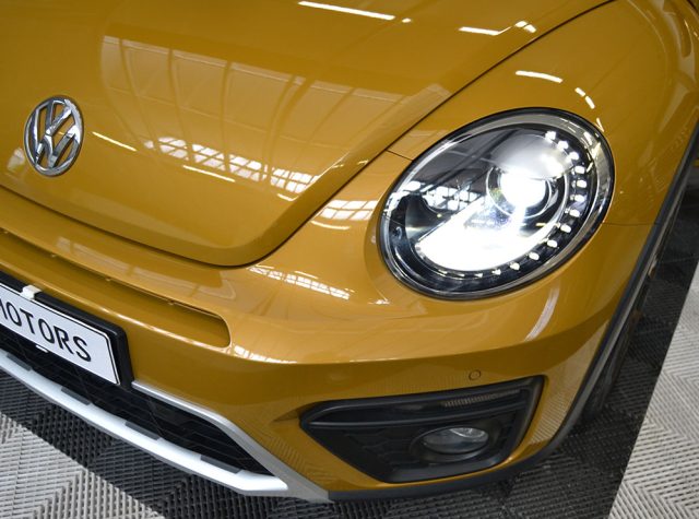 VOLKSWAGEN Maggiolino usata, con Touch screen