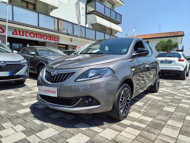 LANCIA Ypsilon usata, con ABS