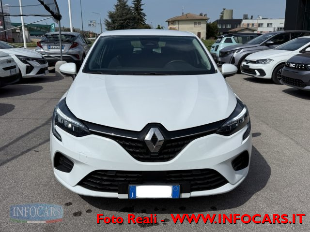 RENAULT Clio usata, con Fari LED