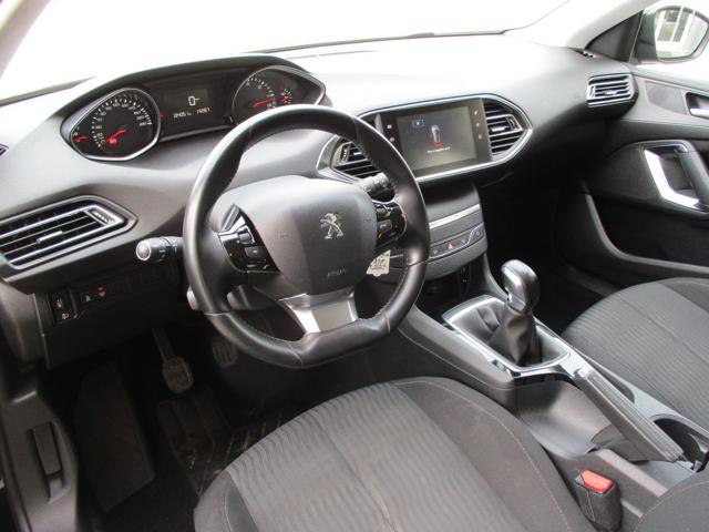 PEUGEOT 308 usata, con Autoradio digitale