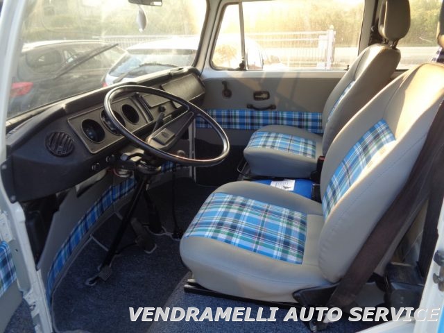 VOLKSWAGEN T2 usata 12