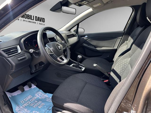 RENAULT Clio usata, con Autoradio