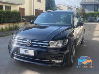 VOLKSWAGEN Tiguan Rline