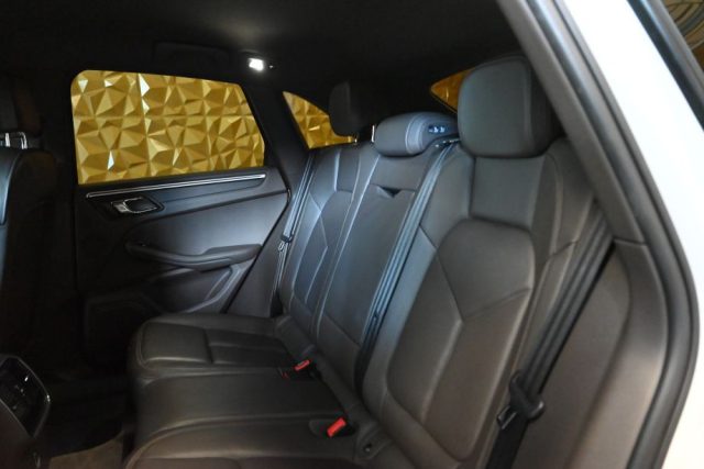 PORSCHE Macan usata 27