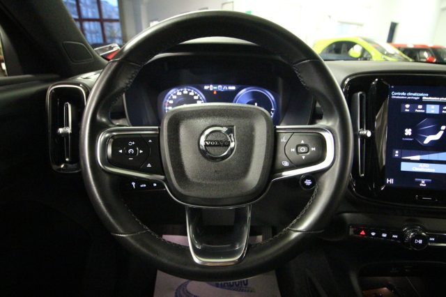 VOLVO XC40 usata, con Cronologia tagliandi