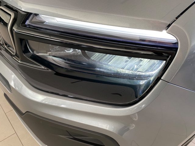 JEEP Avenger usata, con Autoradio digitale