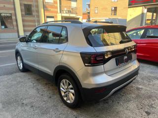 VOLKSWAGEN T-Cross usata 6