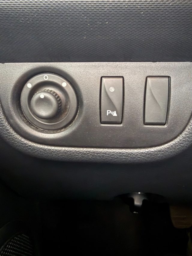 DACIA Sandero usata 8