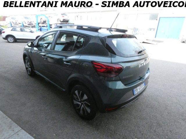 DACIA Sandero usata, con Autoradio