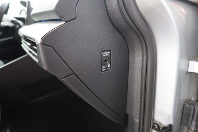 VOLKSWAGEN Golf usata 125