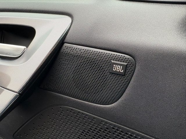 PEUGEOT 2008 usata, con Cruise Control