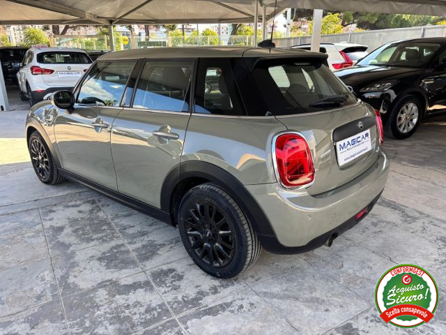 MINI One usata, con Boardcomputer